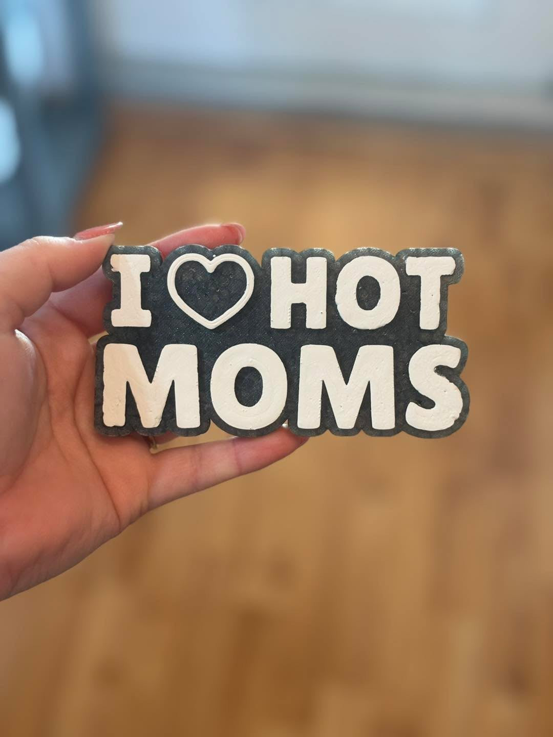 I π€ hot moms